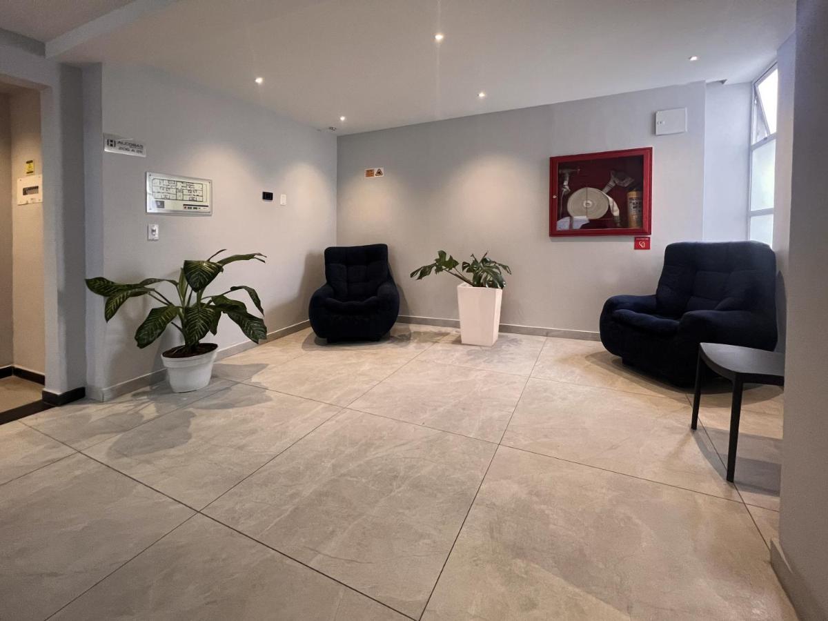 Hotel Htl Bogota Bagian luar foto