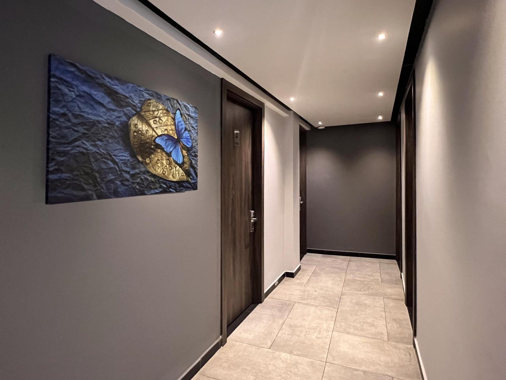Hotel Htl Bogota Bagian luar foto
